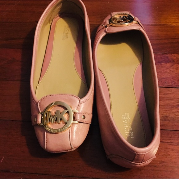Michael Kors Shoes - Michael Kors shoes 💟